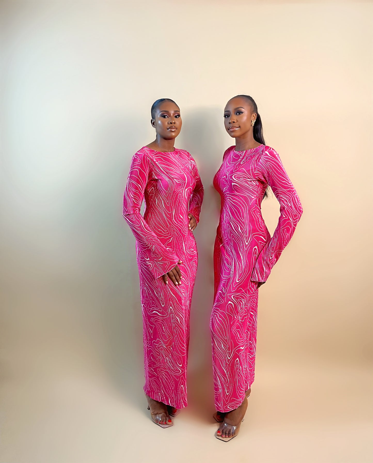 Fara Maxi Dress (Fuchsia Lineart)