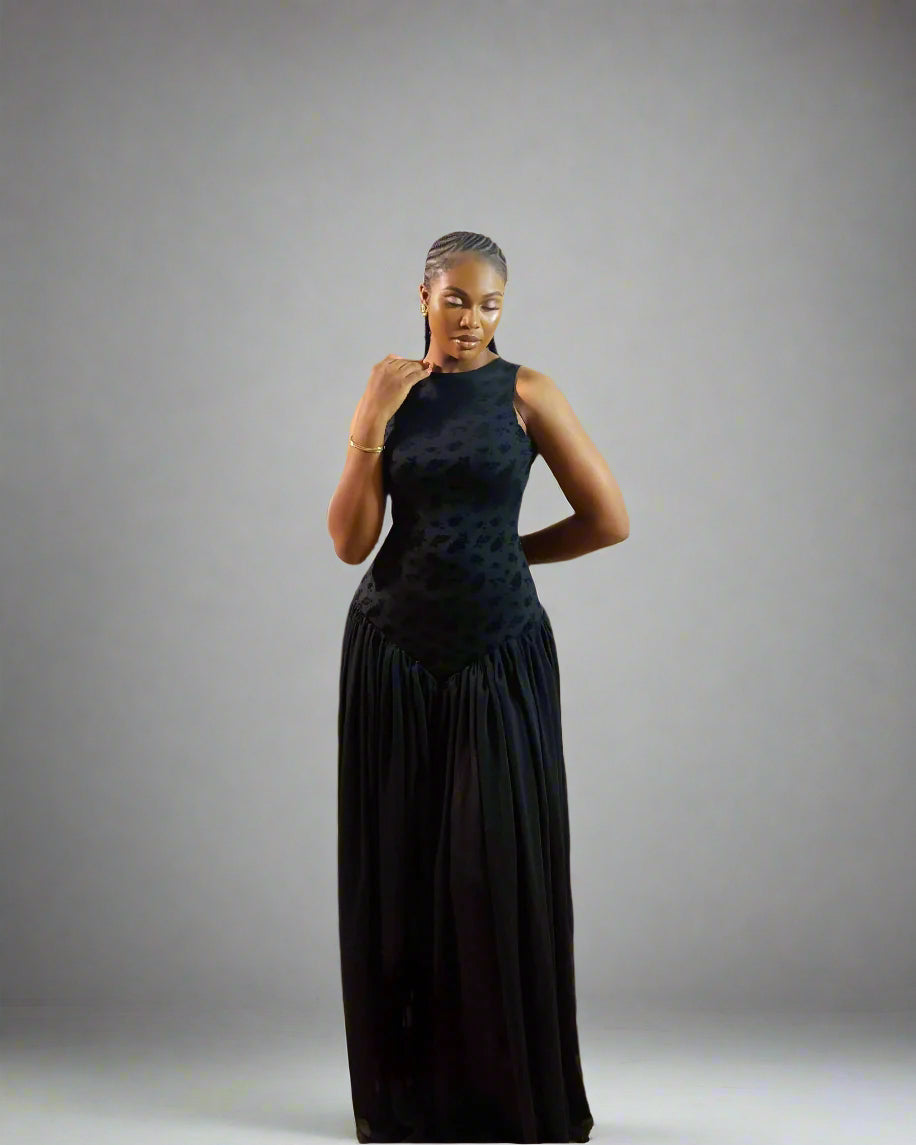 Elara Maxi Dress (Black)