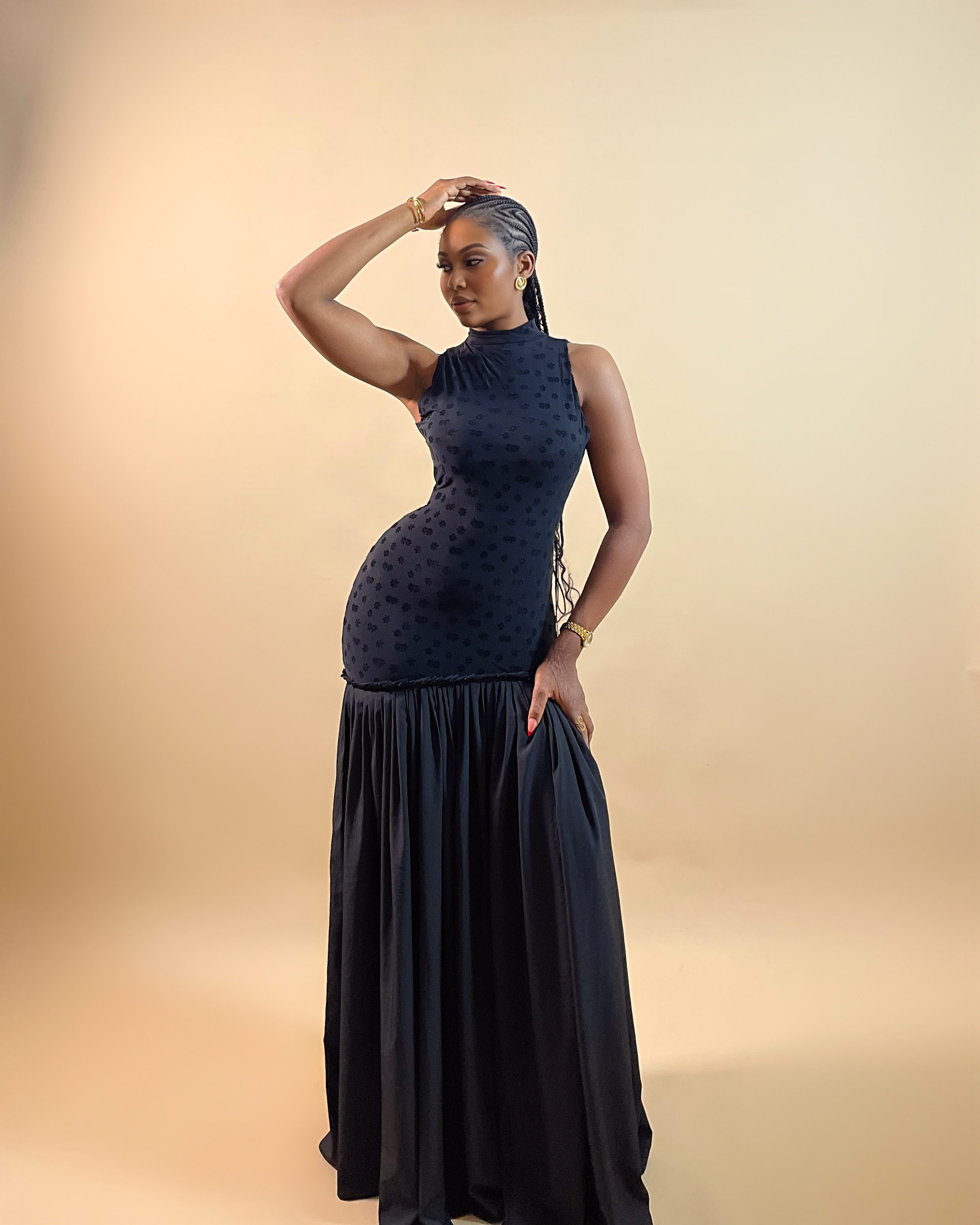 Vega Maxi Dress (Black)