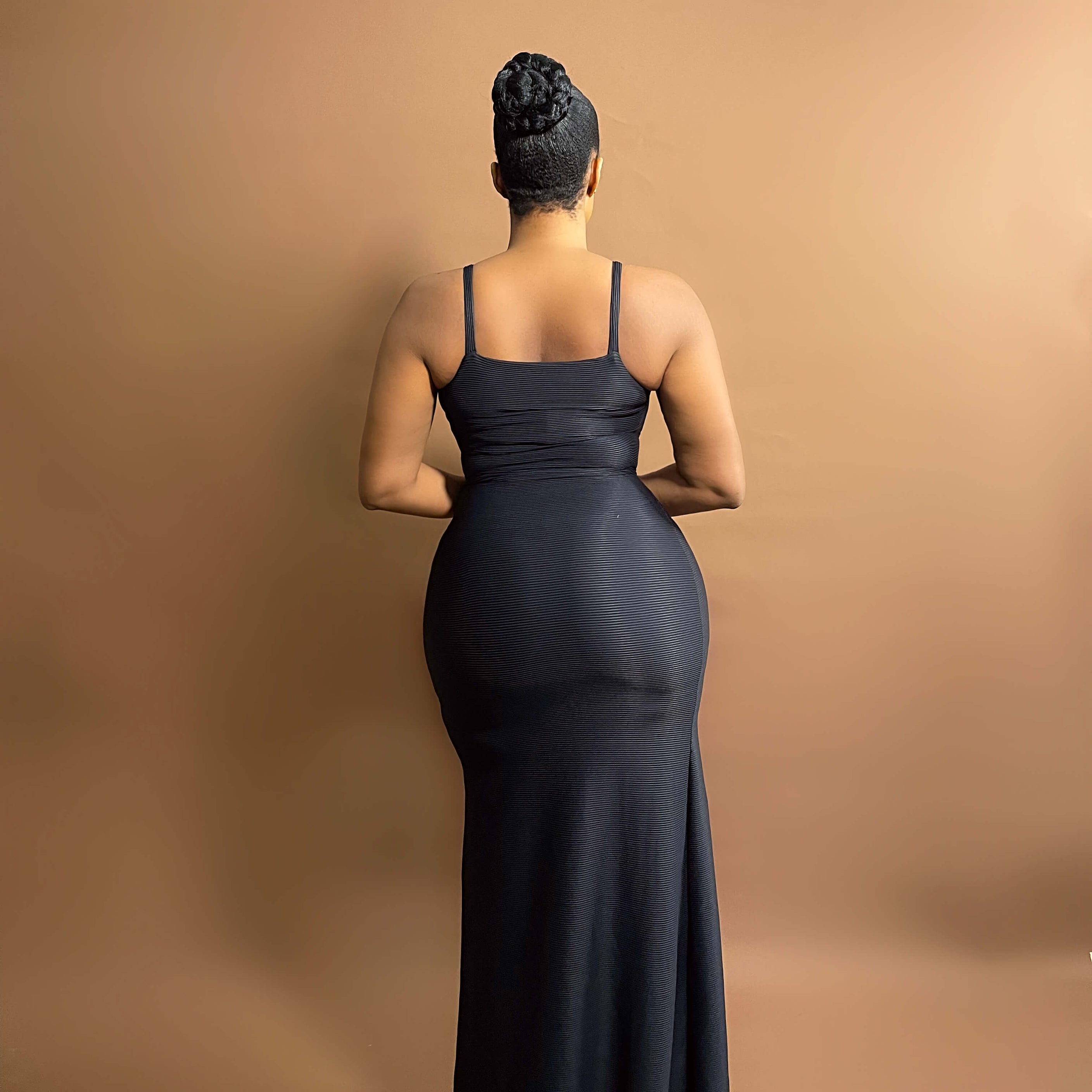 Mila Maxi Dress (Noir)