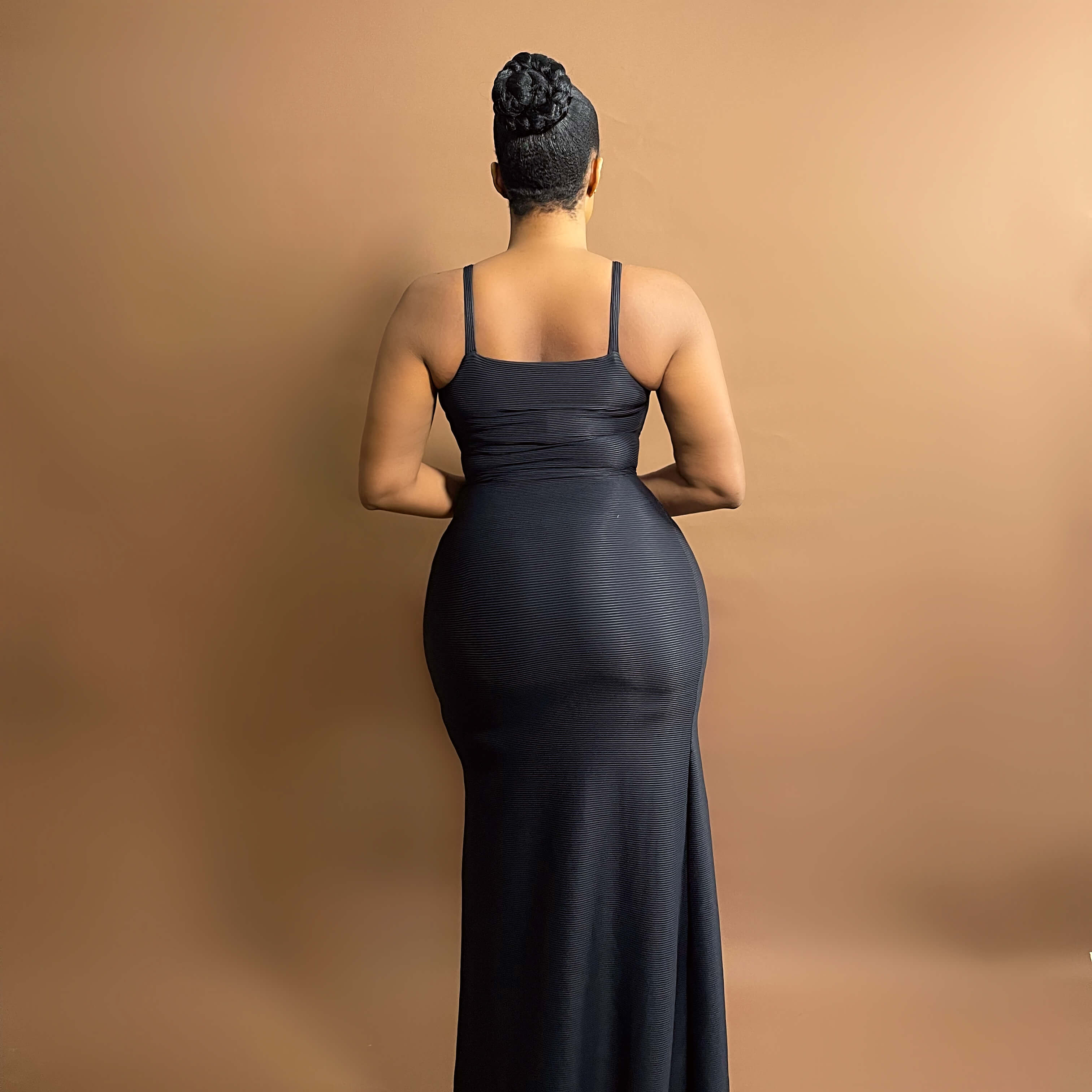 Mila Maxi Dress (Noir)