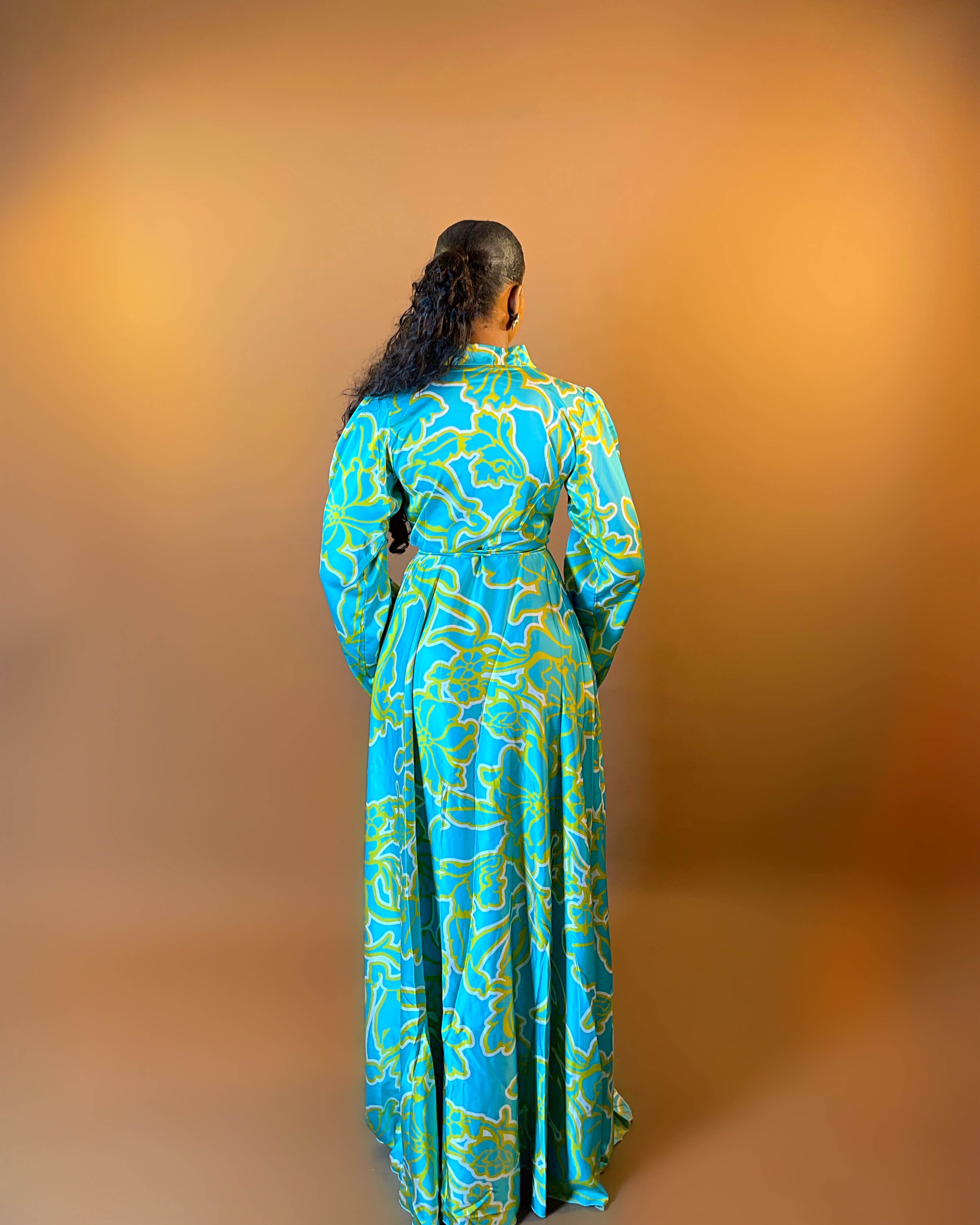 Aramide Robe (Azure Trace)