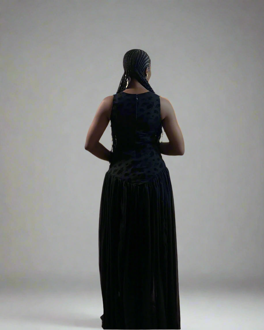 Elara Maxi Dress (Black)