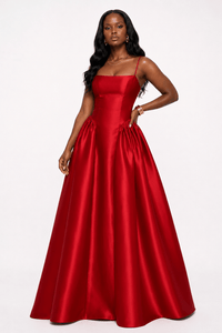 Solenne Dress (Made To Order)